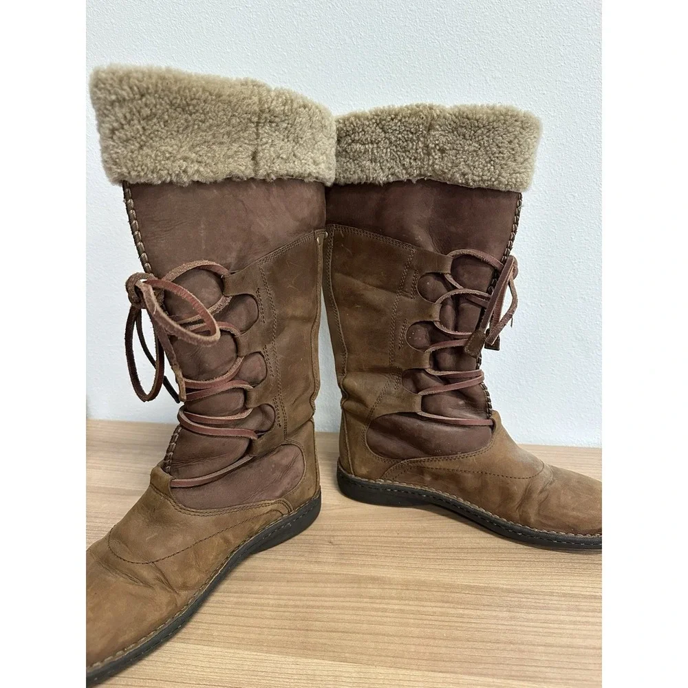Ugg Australia Leather Boots Womens Size 9 Sheepskin Brown